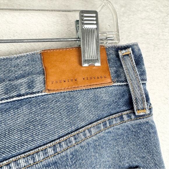 Citizens of Humanity Emery Crop Distressed Relaxed Straight In Heatwave Wash 28 - Picture 12 of 16